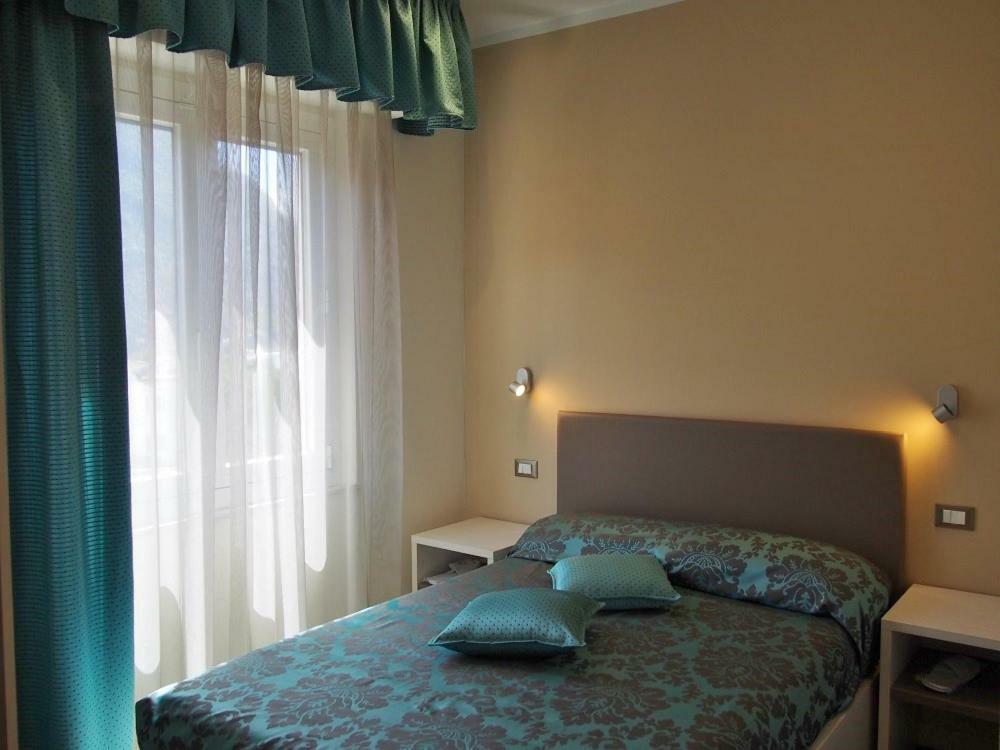 Endro'S Rooms Μοντερόσο αλ Μάρε Εξωτερικό φωτογραφία